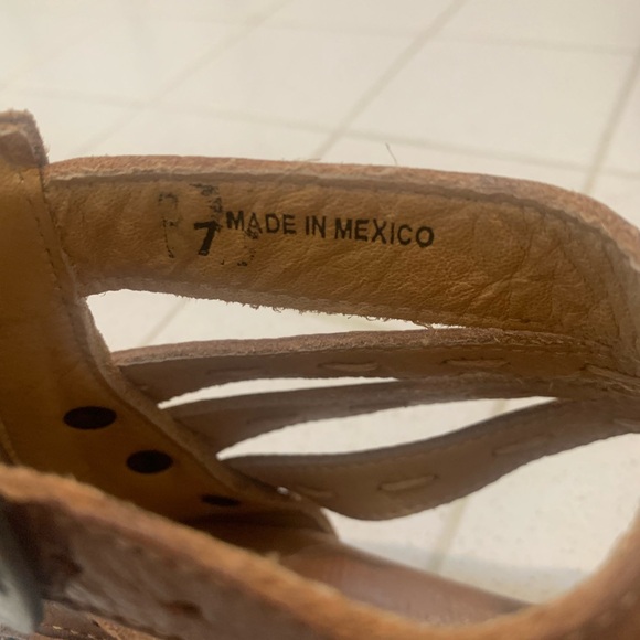 Gladiator style Sandals - Picture 4 of 6